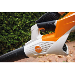 SOFFIATORE A BATTERIA STIHL BGA 50